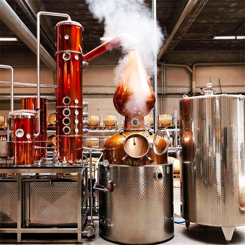 équipement de distillerie-sept-quinze-et-un