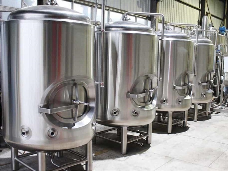 whisky blending tanks